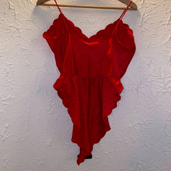Natori 'La Vie En Rose' Silk Teddy in Romantic Red - Size M - Picture 2 of 3